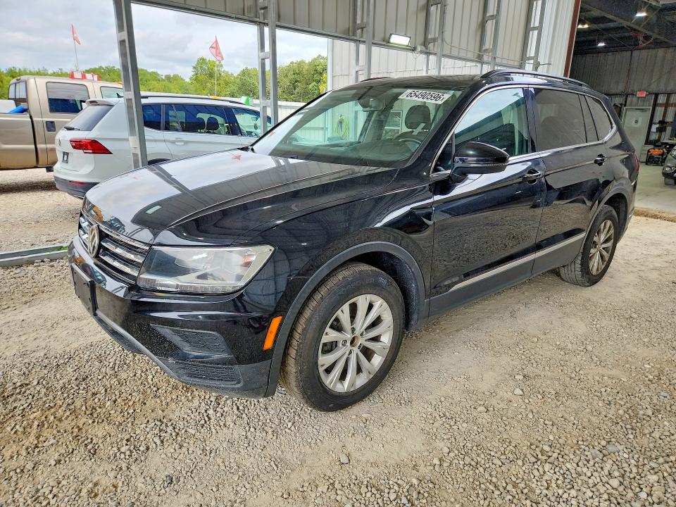 Продаж на аукціоні авто 2018 Volkswagen Tiguan, vin: 3VV2B7AX9JM100203, номер лоту: 65490596