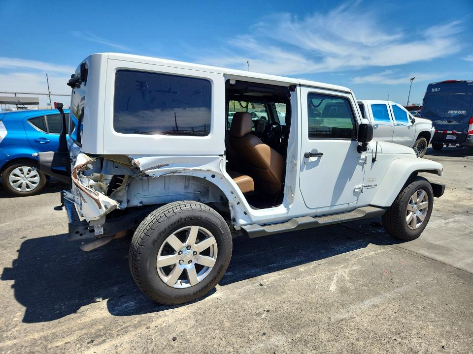 2015 Jeep Wrangler Unlimited მანქანა იყიდება აუქციონზე, vin: 1C4BJWEG1FL645598, აუქციონის ნომერი: 65237396