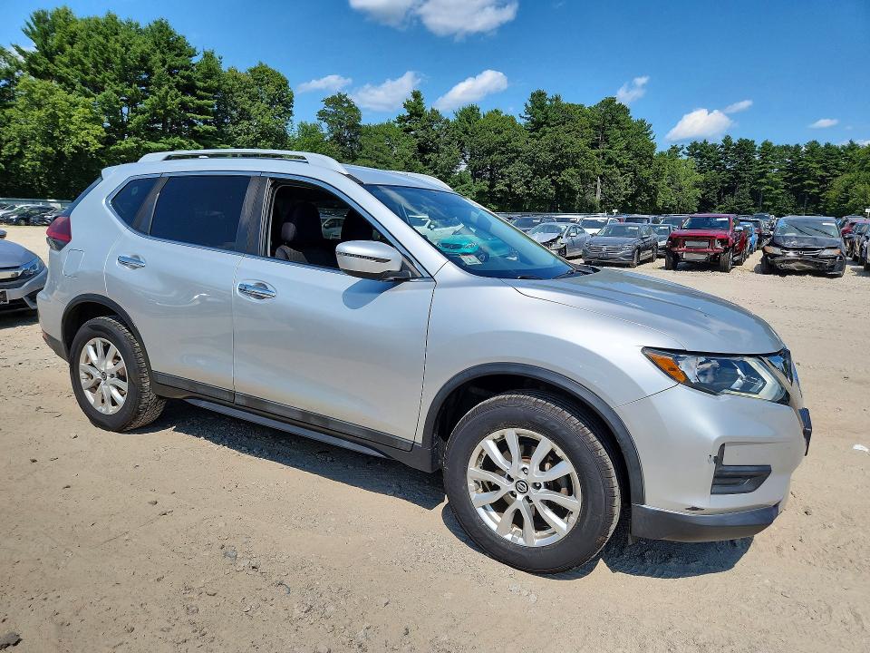 64920976 :رقم المزاد ، 5N1AT2MV9JC708837 vin ، 2018 Nissan Rogue مزاد بيع