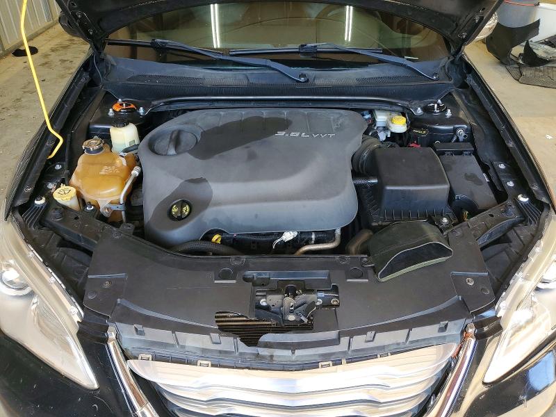 65197686 :رقم المزاد ، 1C3CCBCG0EN134935 vin ، 2014 Chrysler 200 مزاد بيع
