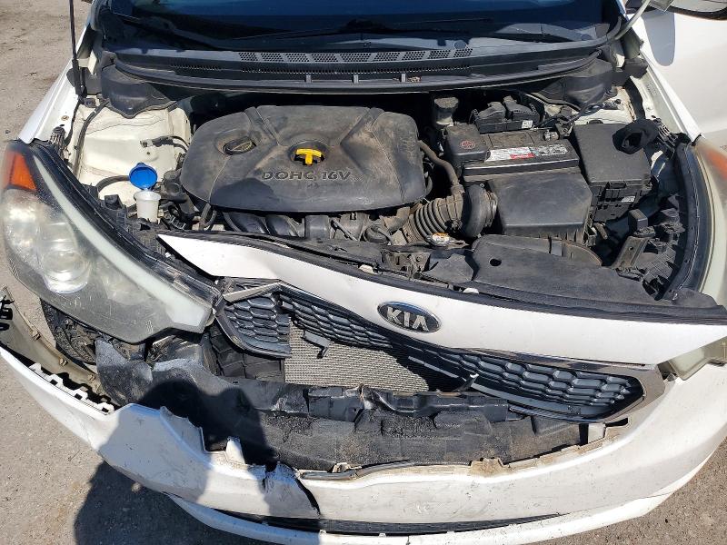 67338336 :رقم المزاد ، KNAFX4A67F5400193 vin ، 2015 Kia Forte مزاد بيع