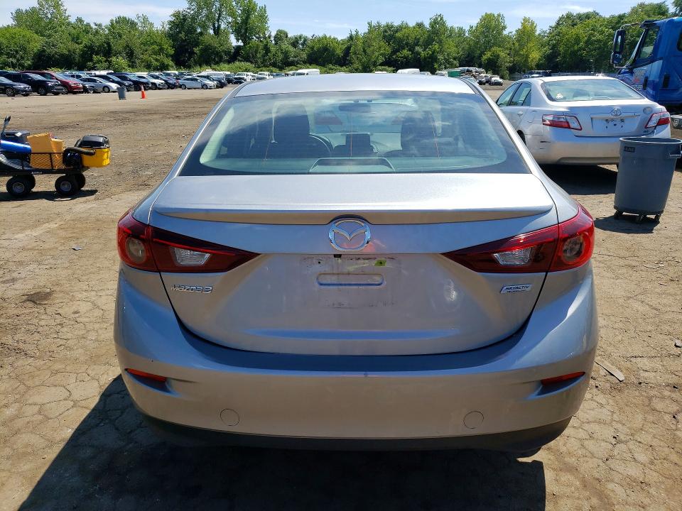 2016 Mazda 3 მანქანა იყიდება აუქციონზე, vin: 3MZBM1V74GM268126, აუქციონის ნომერი: 63757236