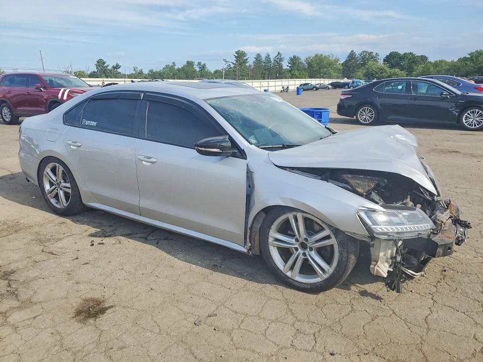 65347036 :رقم المزاد ، 1VWBM7A32CC024248 vin ، 2012 Volkswagen Passat مزاد بيع