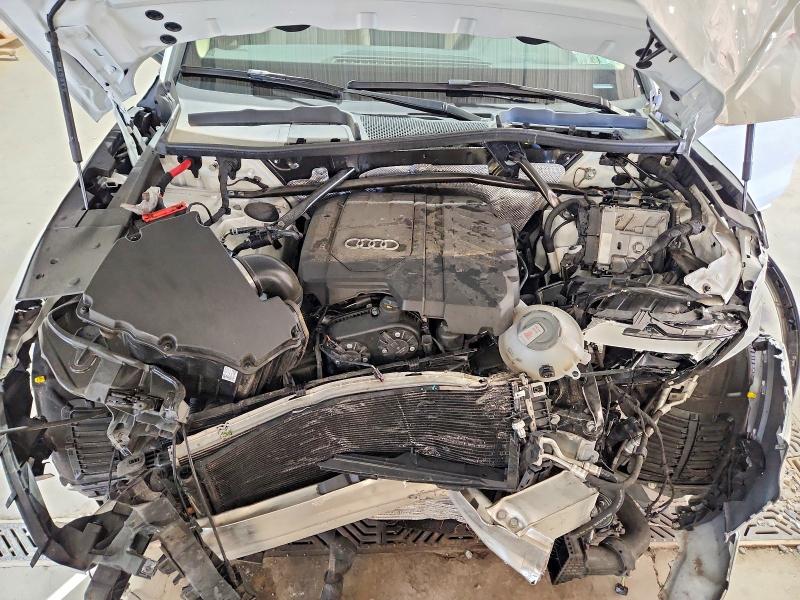 65624216 :رقم المزاد ، WA1EAAFY3N2043369 vin ، 2022 Audi Q5 مزاد بيع