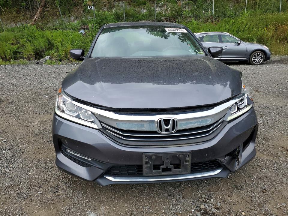 2017 Honda Accord მანქანა იყიდება აუქციონზე, vin: 1HGCR2F58HA190333, აუქციონის ნომერი: 66009986