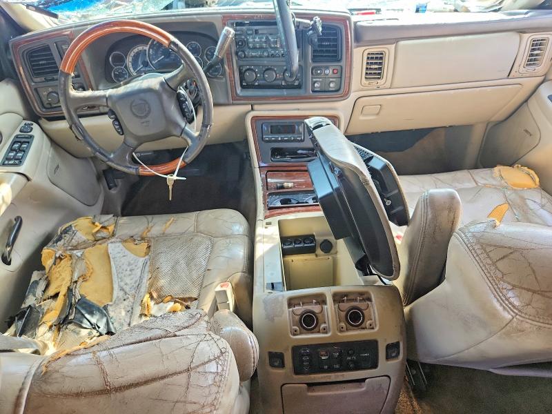 2002 Cadillac Escalade მანქანა იყიდება აუქციონზე, vin: 1GYEC63TX2R148493, აუქციონის ნომერი: 64535906