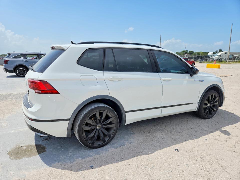 Продаж на аукціоні авто 2021 Volkswagen Tiguan, vin: 3VV3B7AX5MM051400, номер лоту: 65301956