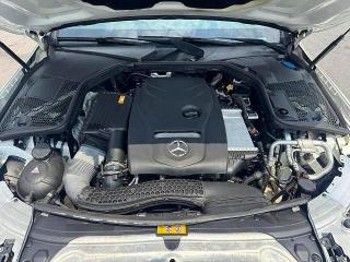 2017 Mercedes-benz C მანქანა იყიდება აუქციონზე, vin: 55SWF4KB8HU221677, აუქციონის ნომერი: 64846696