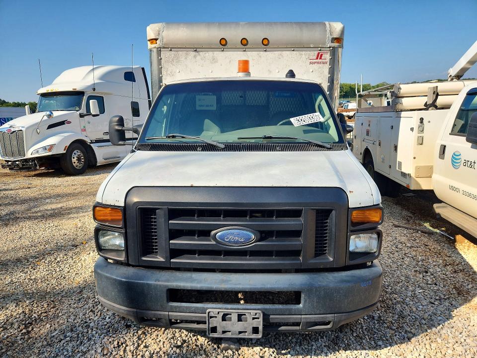 63200336 :رقم المزاد ، 1FDXE45S58DB57895 vin ، 2008 Ford E450 مزاد بيع