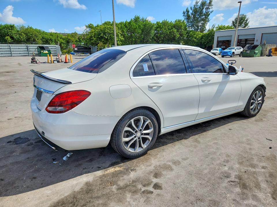 2017 Mercedes-benz C მანქანა იყიდება აუქციონზე, vin: 55SWF4JB5HU188140, აუქციონის ნომერი: 65377006
