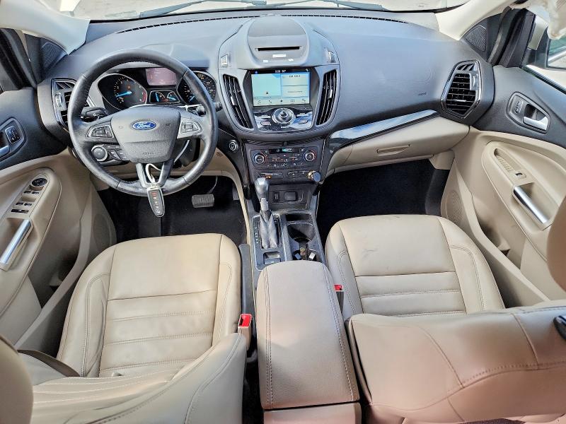Продажа на аукционе авто 2017 Ford Escape, vin: 1FMCU0JD9HUD90373, номер лота: 63551996