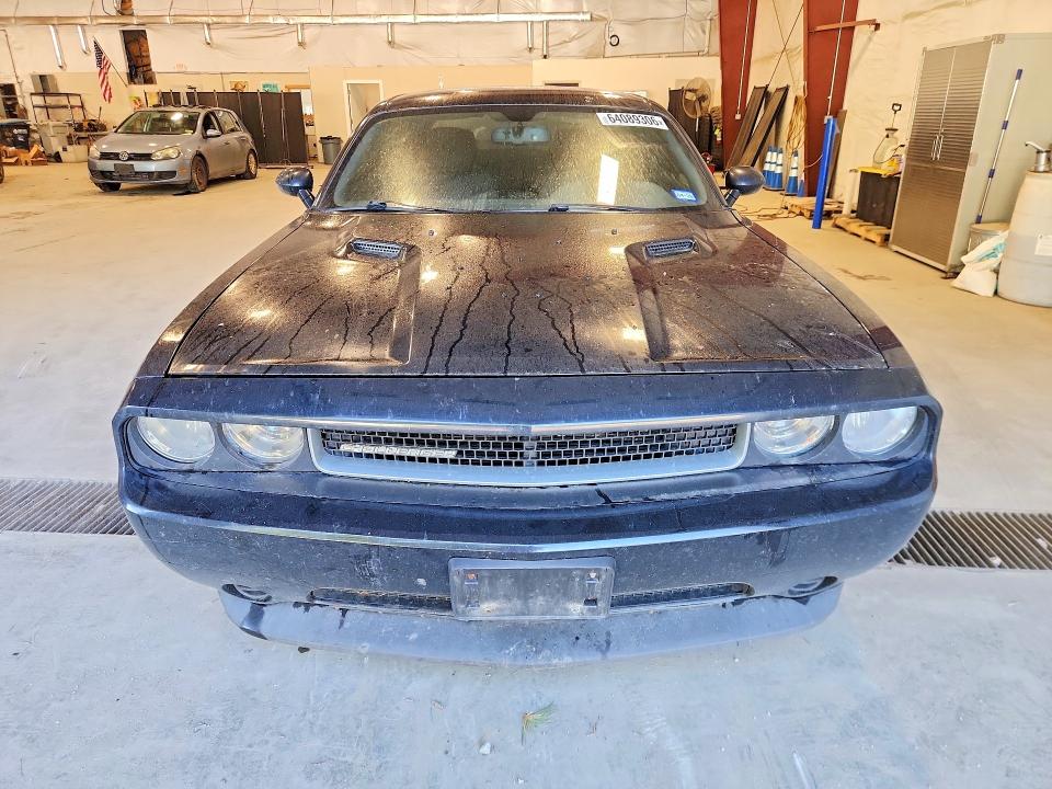 Auction sale of the 2014 Dodge Challenger, vin: 2C3CDYAG2EH208593, lot number: 64089306