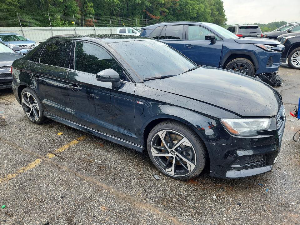 Продаж на аукціоні авто 2020 Audi A3, vin: WAUJEGFF2LA061811, номер лоту: 66481726