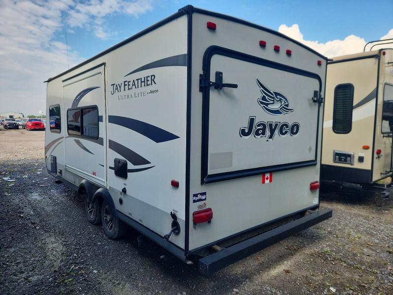 65197226 :رقم المزاد ، 1UJBJHBJ5F1JE0103 vin ، 2015 Jayco Jay Feather مزاد بيع