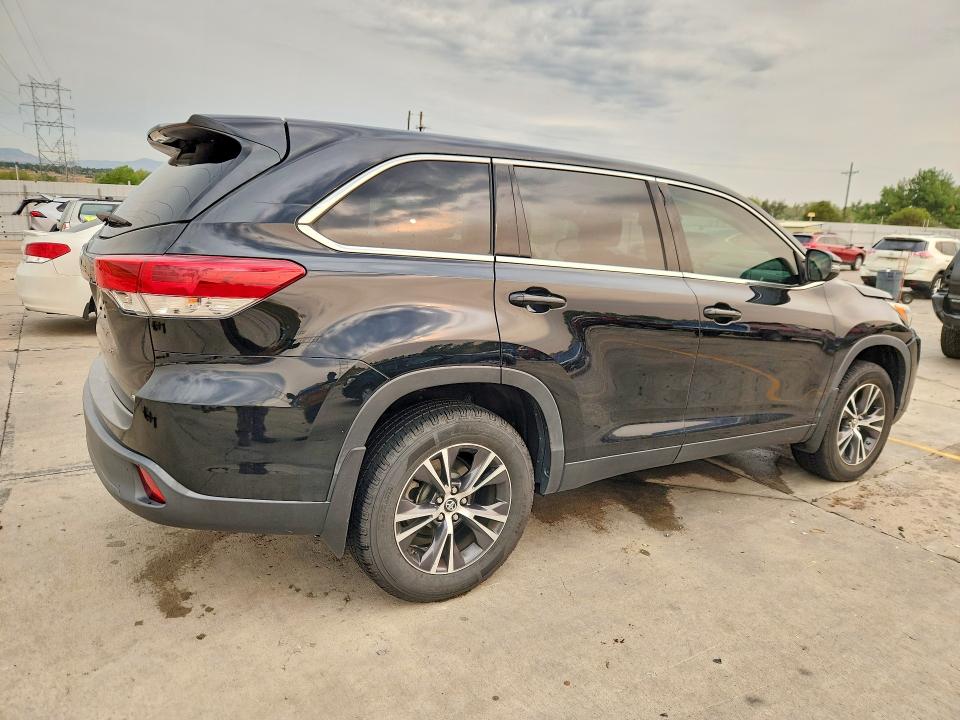 Продаж на аукціоні авто 2019 Toyota Highlander, vin: 5TDBZRFH7KS722047, номер лоту: 63608446