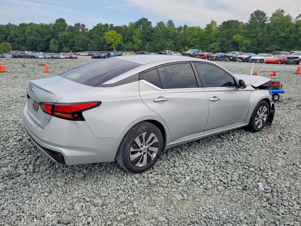 64577986 :رقم المزاد ، 1N4BL4BVXMN389910 vin ، 2021 Nissan Altima مزاد بيع