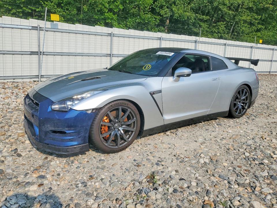 65226486 :رقم المزاد ، JN1AR5EF3CM250952 vin ، 2012 Nissan Gt-r مزاد بيع
