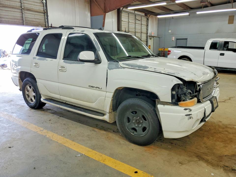 2003 Gmc Yukon მანქანა იყიდება აუქციონზე, vin: 1GKEK63U83J125056, აუქციონის ნომერი: 64101046
