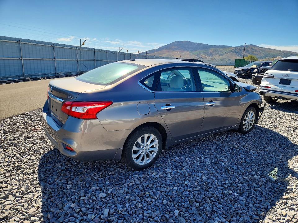 Продажа на аукционе авто 2016 Nissan Sentra, vin: 3N1AB7AP3GY329880, номер лота: 66318236