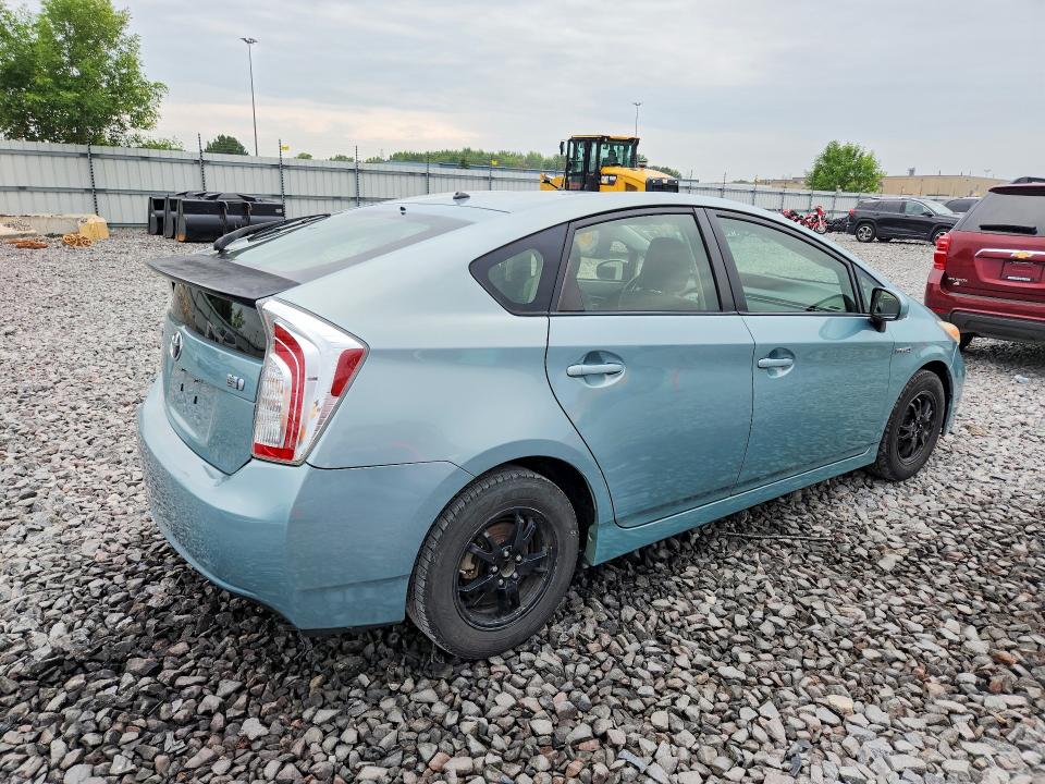 64086956 :رقم المزاد ، JTDKN3DU7D1663459 vin ، 2013 Toyota Prius مزاد بيع