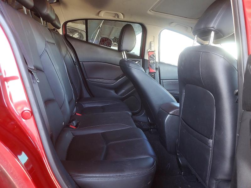 2018 Mazda 3 მანქანა იყიდება აუქციონზე, vin: JM1BN1V32J1156460, აუქციონის ნომერი: 64781856