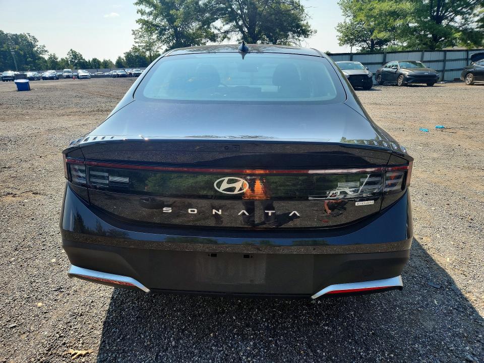 Продажа на аукционе авто 2026 Hyundai Sonata Hybrid, vin: KMHL24JJ8TA161468, номер лота: 64561316