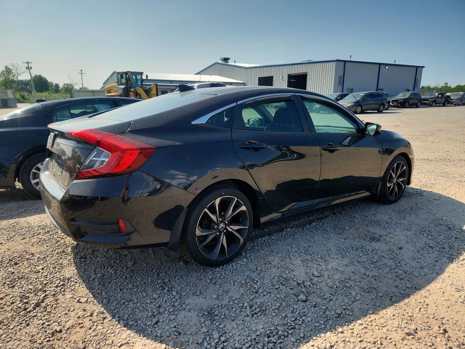 Продаж на аукціоні авто 2018 Honda Civic, vin: 2HGFC2F76JH520851, номер лоту: 64537676