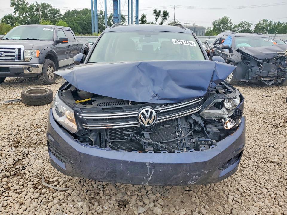 Aukcja sprzedaży 2016 Volkswagen Tiguan, vin: WVGAV7AX1GW005902, numer aukcji: 63921896