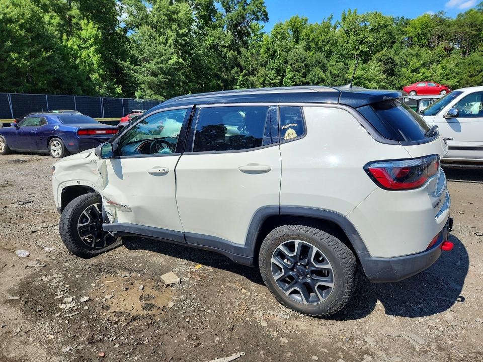 64439226 :رقم المزاد ، 3C4NJDDB6MT521562 vin ، 2021 Jeep Compass مزاد بيع