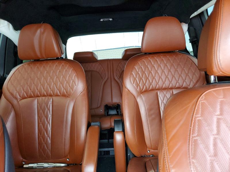 64117056 :رقم المزاد ، 5UXCX6C01N9J96331 vin ، 2022 Bmw X7 مزاد بيع