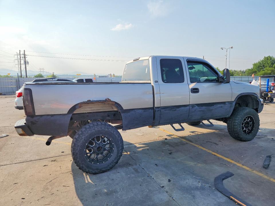 62635636 :رقم المزاد ، 1GTEK19B75E340332 vin ، 2005 Gmc New Sierra مزاد بيع