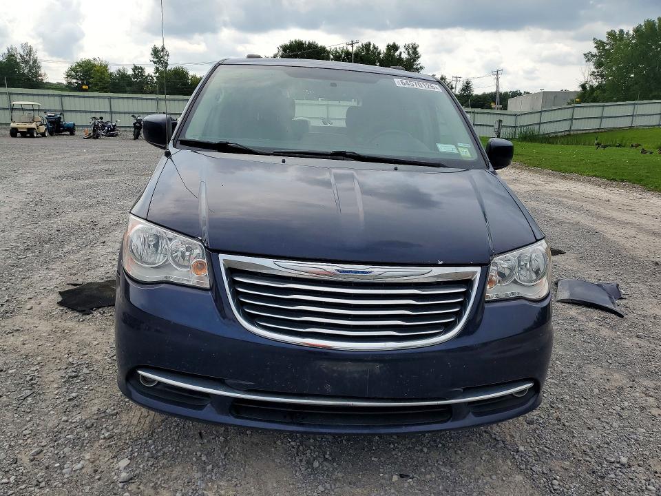 64570126 :رقم المزاد ، 2C4RC1BG7GR205359 vin ، 2016 Chrysler Town & Country مزاد بيع