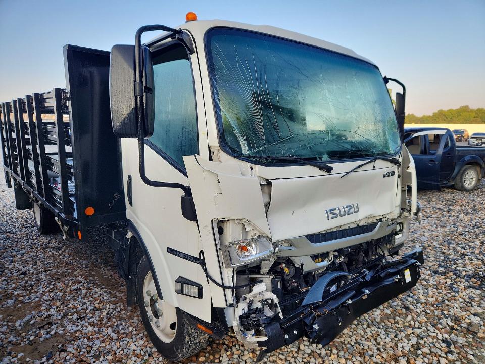 62299646 :رقم المزاد ، 54DC4W1D5RS221936 vin ، 2024 Isuzu Npr Hd مزاد بيع
