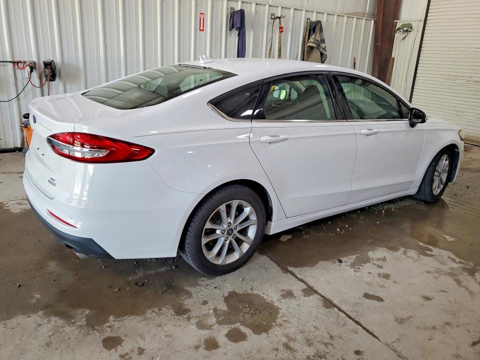 2020 Ford Fusion მანქანა იყიდება აუქციონზე, vin: 3FA6P0HD5LR185850, აუქციონის ნომერი: 63748016