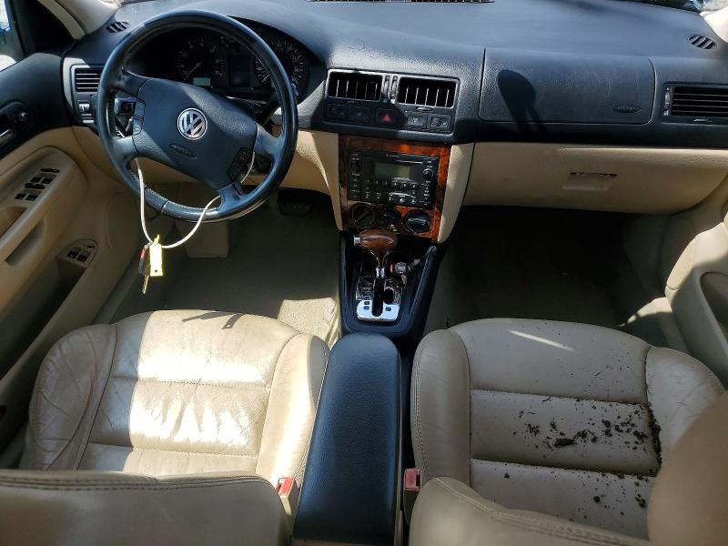 2002 Volkswagen Jetta მანქანა იყიდება აუქციონზე, vin: 3VWTH69M22M174177, აუქციონის ნომერი: 65454596