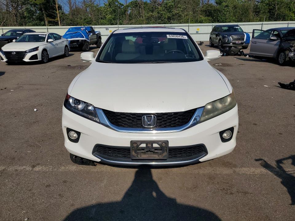 63656436 :رقم المزاد ، 1HGCT2B88FA008905 vin ، 2015 Honda Accord مزاد بيع