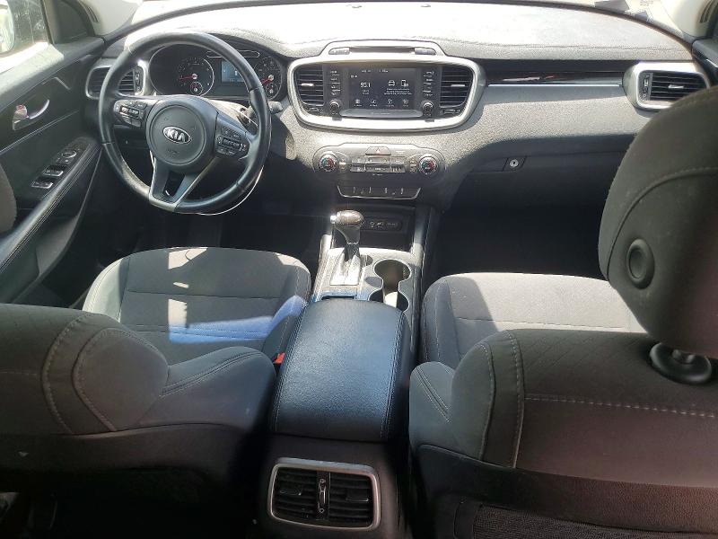 64535856 :رقم المزاد ، 5XYPGDA33HG293943 vin ، 2017 Kia Sorento مزاد بيع