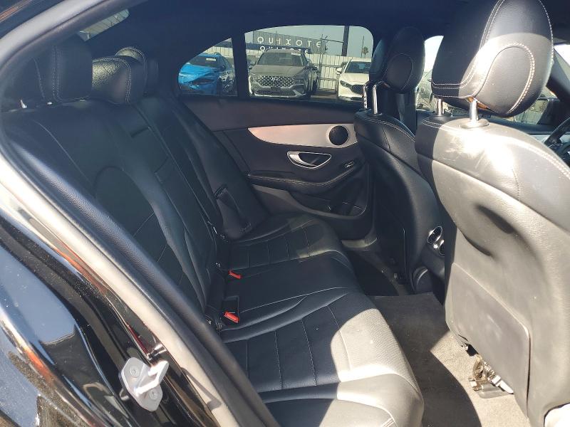 2018 Mercedes-benz C მანქანა იყიდება აუქციონზე, vin: 55SWF4KB7JU236256, აუქციონის ნომერი: 64757566