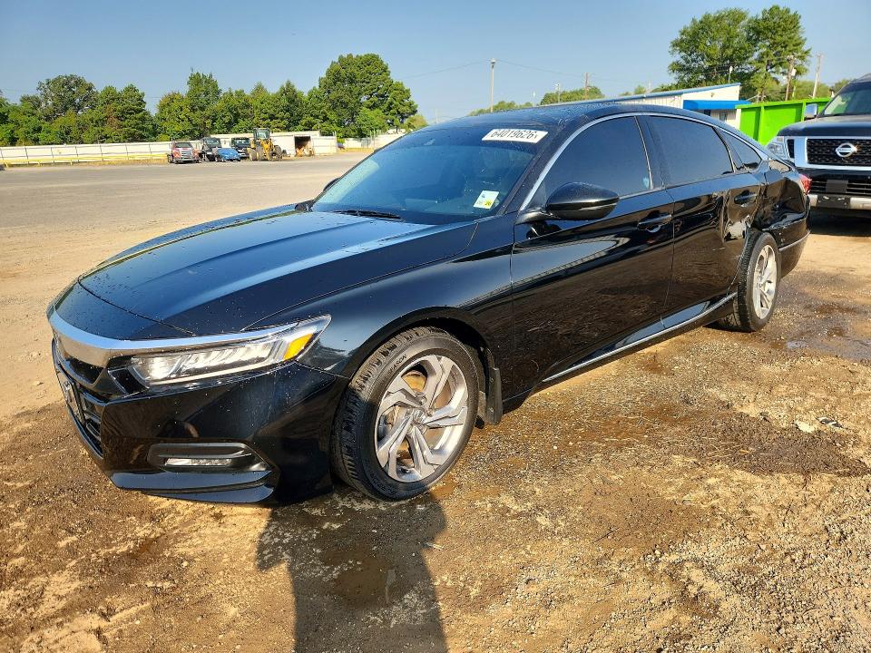 64019626 :رقم المزاد ، 1HGCV1F50JA162750 vin ، 2018 Honda Accord مزاد بيع