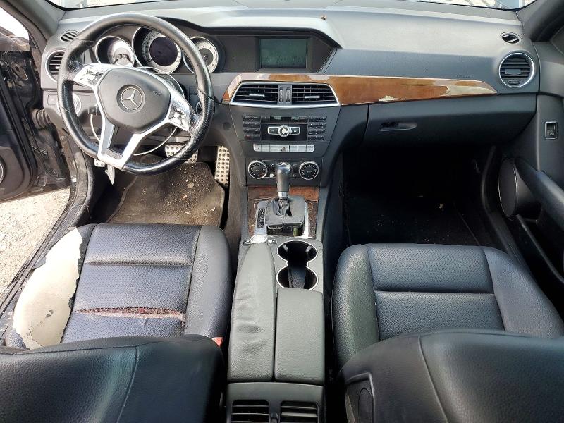 64702386 :رقم المزاد ، WDDGF4HB6EG216966 vin ، 2014 Mercedes-benz C مزاد بيع