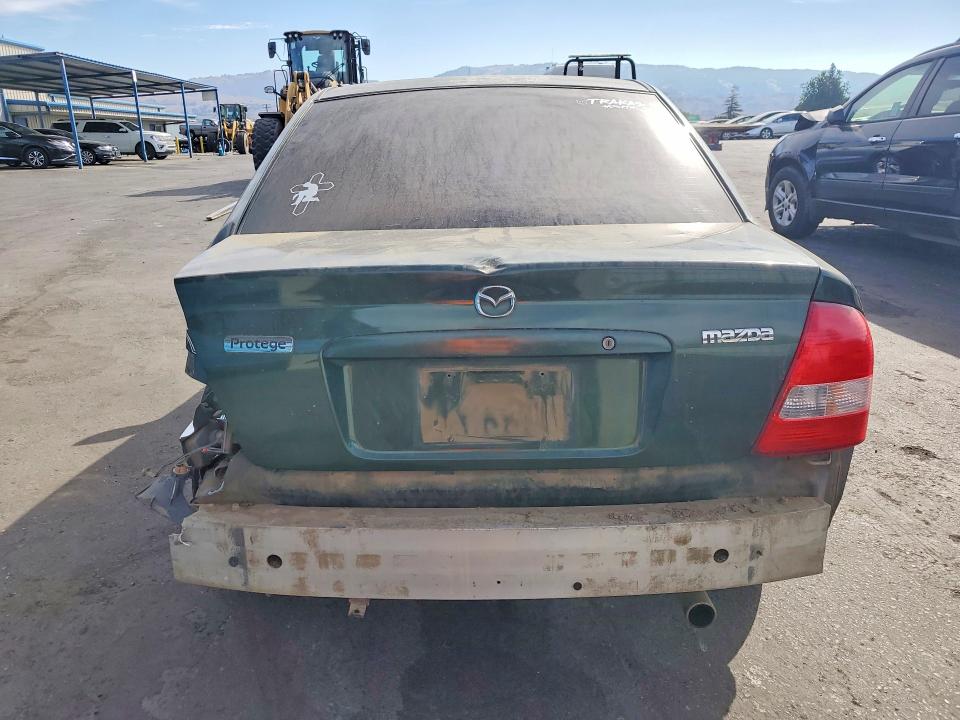 Продажа на аукционе авто 2000 Mazda Protege, vin: JM1BJ2238Y0239347, номер лота: 65393676