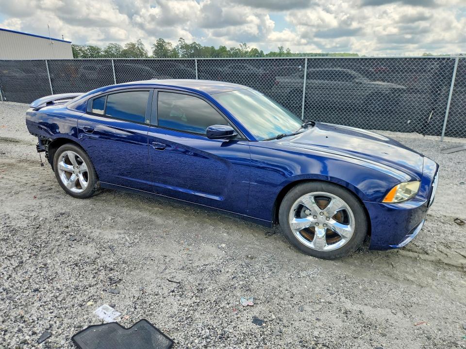 63842766 :رقم المزاد ، 2C3CDXHG3EH206738 vin ، 2014 Dodge Charger مزاد بيع