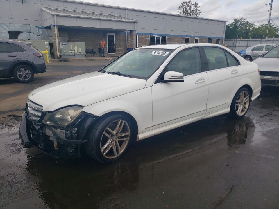 66426936 :رقم المزاد ، WDDGF8AB5DR248795 vin ، 2013 Mercedes-benz C مزاد بيع