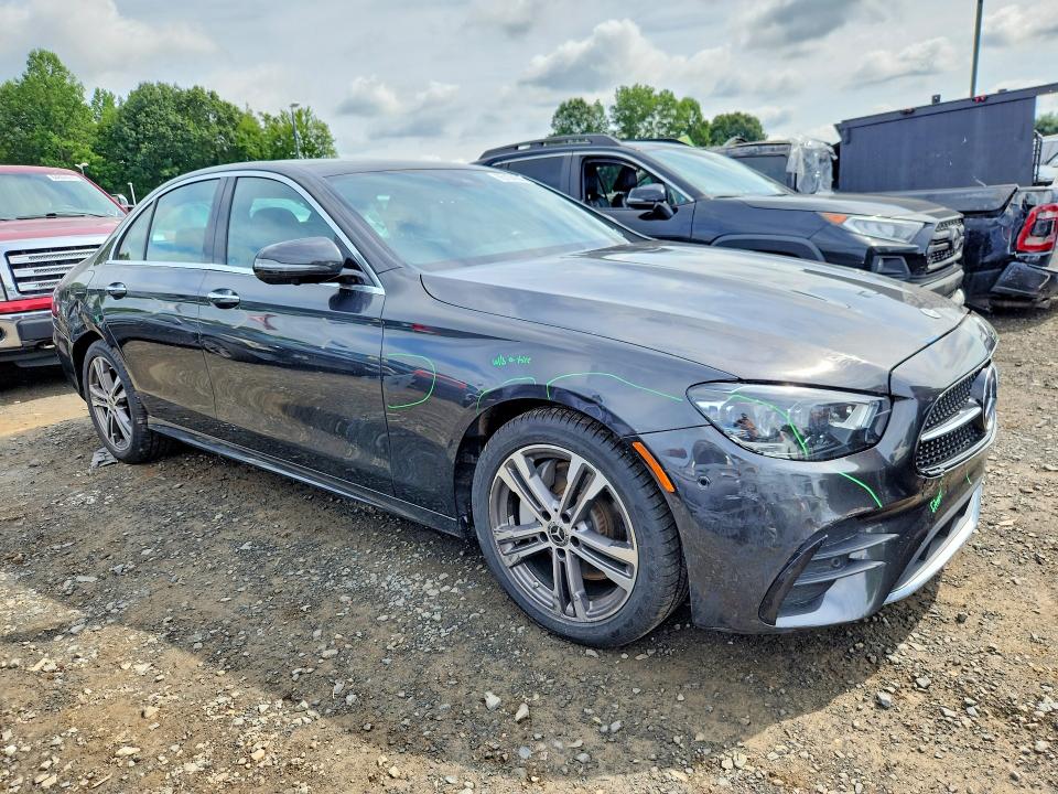 Продажа на аукционе авто 2023 Mercedes-benz E, vin: W1KZF8EB7PB132627, номер лота: 65104566