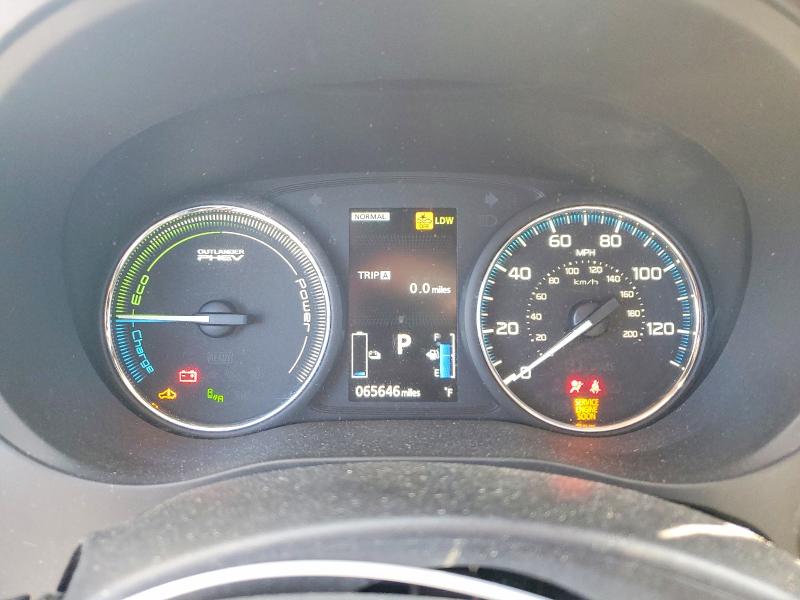 63883146 :رقم المزاد ، JA4J24A55JZ028514 vin ، 2018 Mitsubishi Outlander مزاد بيع