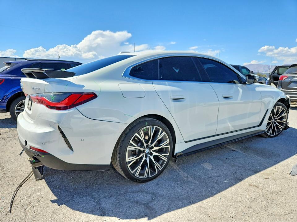 66061476 :رقم المزاد ، WBA63AV04RFS28428 vin ، 2024 Bmw 430i مزاد بيع