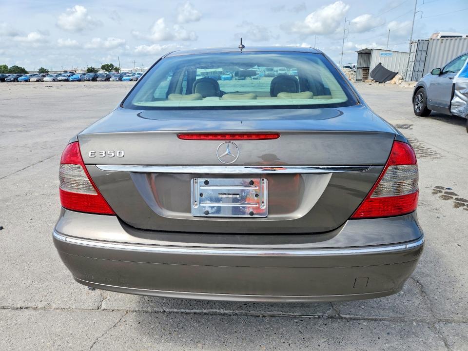 2009 Mercedes-benz E მანქანა იყიდება აუქციონზე, vin: WDBUF56X49B432298, აუქციონის ნომერი: 65497106