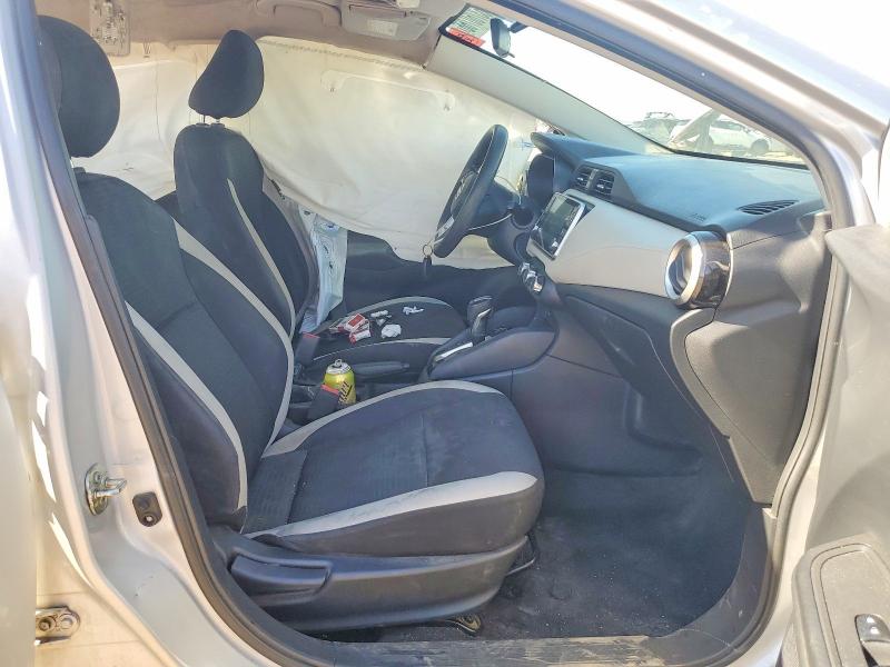 63760766 :رقم المزاد ، 3N1CN8EV4ML878608 vin ، 2021 Nissan Versa مزاد بيع