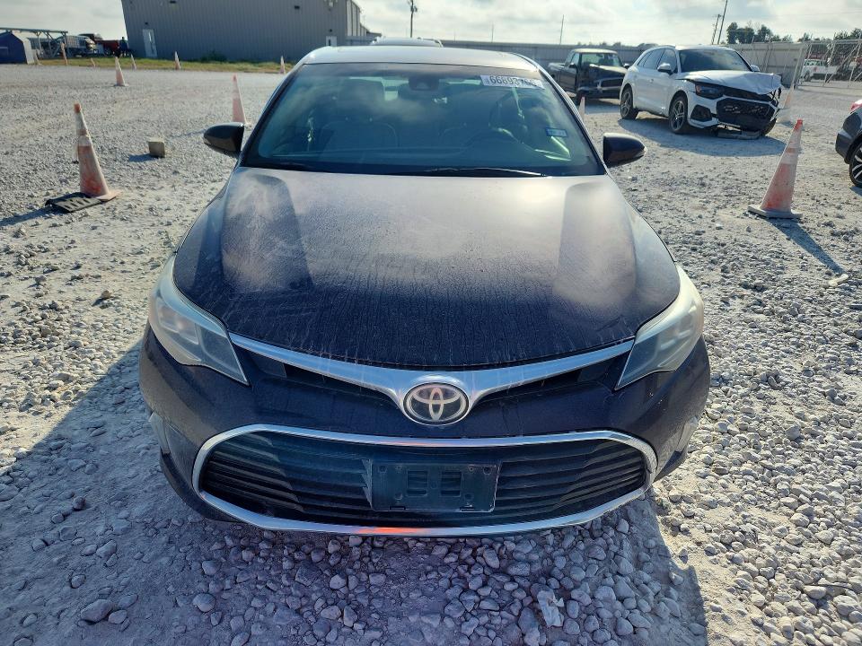 66893756 :رقم المزاد ، 4T1BK1EB7JU277463 vin ، 2018 Toyota Avalon مزاد بيع