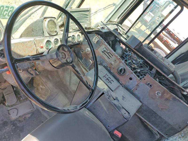 2003 Mack Mr613 მანქანა იყიდება აუქციონზე, vin: 1M2K195C03M022330, აუქციონის ნომერი: 65089586